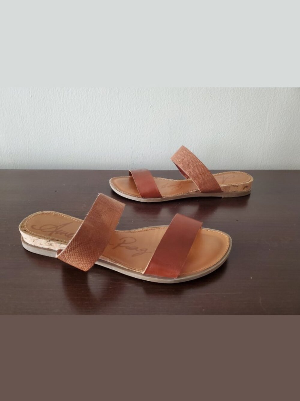 Slide Sandals - Picture 2 of 5